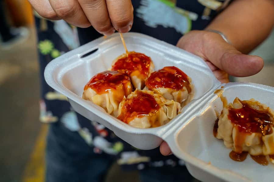 Lima: Flavors and Tradition Walking Tour with Food Tasting - Riding the Metropolitano like a local