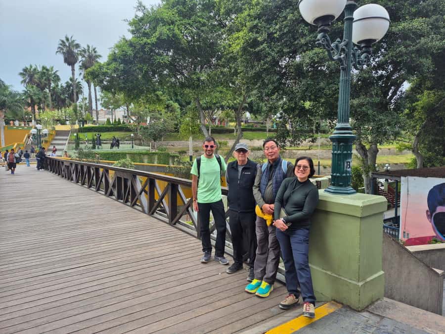 Lima Full-Day Main Attractions Tour - Private or small group: which format fits?
