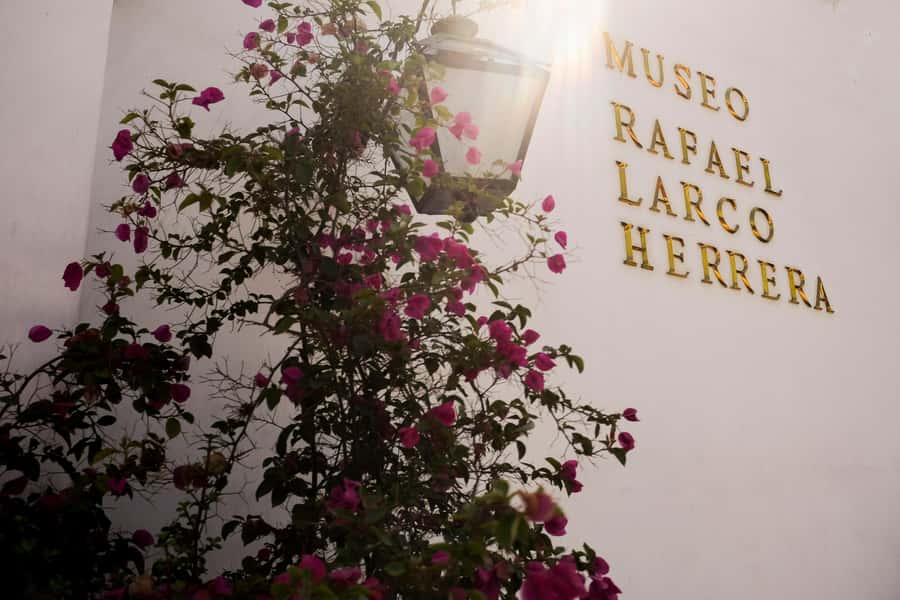 Lima: Half-Day Private Lima City Tour and Larco Museum - Who will get the most from this tour?