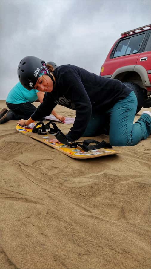 LIMA: HALF-DAY SANDBOARDING TOUR - Pickup in Miraflores or San Isidro