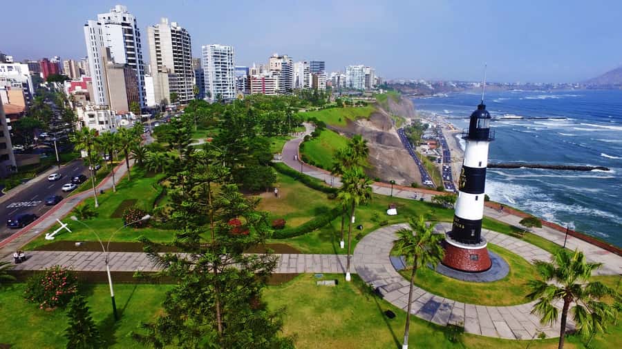 Lima: Historical, Colonial, and Modern City Tour - Why This Lima Tour Works as a First Introduction