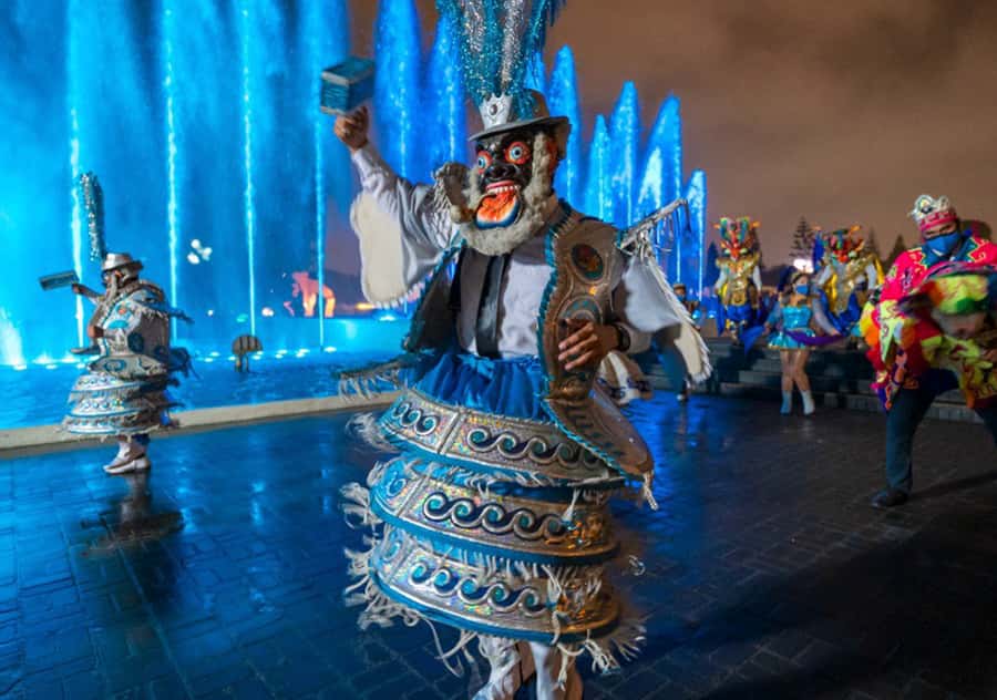 Lima: Magic Water Circuit and Dinner Show Tickets - What you actually see at the fountains