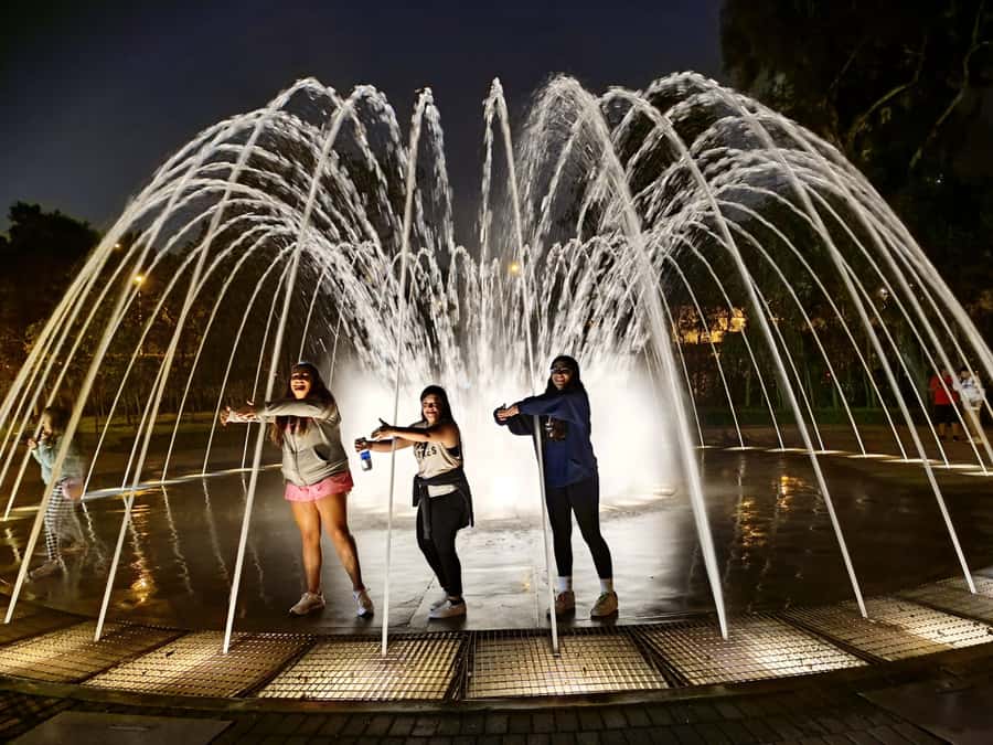 Lima: Magic Water Circuit Light Show Tour with Pickup - What the guides add to the experience