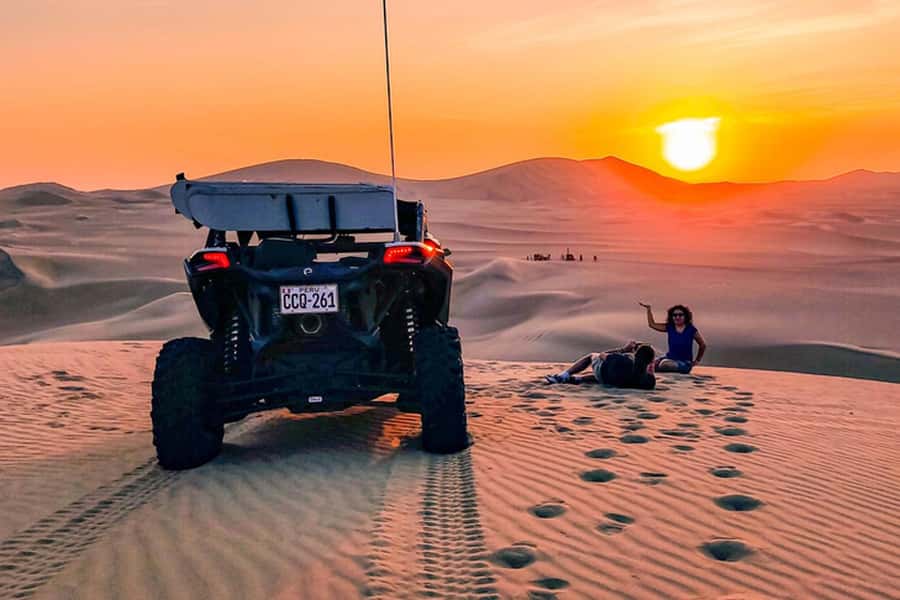 Lima: Paracas and the Huacachina Oasis Guided Day Tour - The day in five useful points