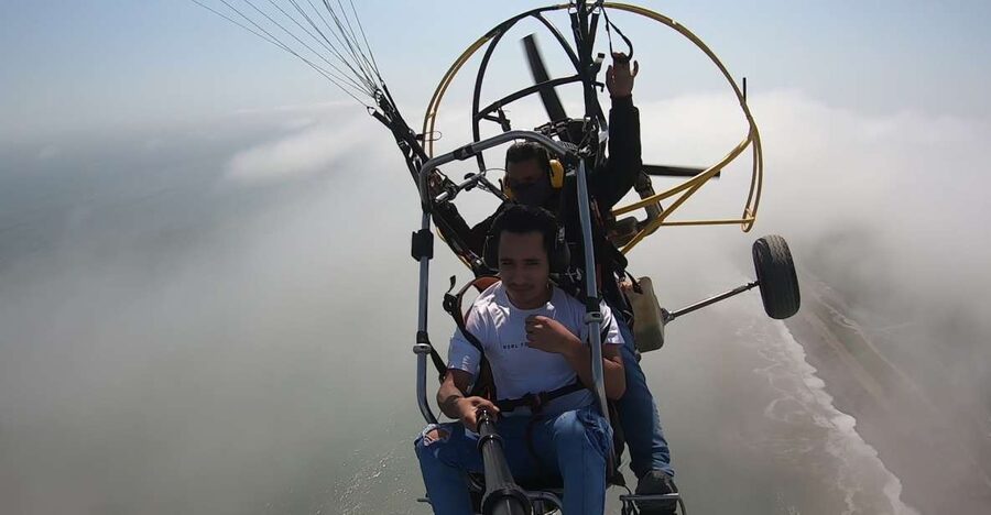 Lima: Paragliding Flight Over Costa Verde Districts - Why This Costa Verde Flight Is Worth Considering