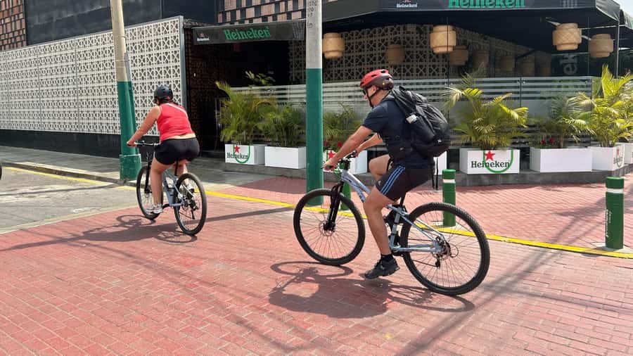 Lima: Sightseeing Bike Tour with Food and Drink Tastings - Barranco Brings Street Art and Old Lima Character