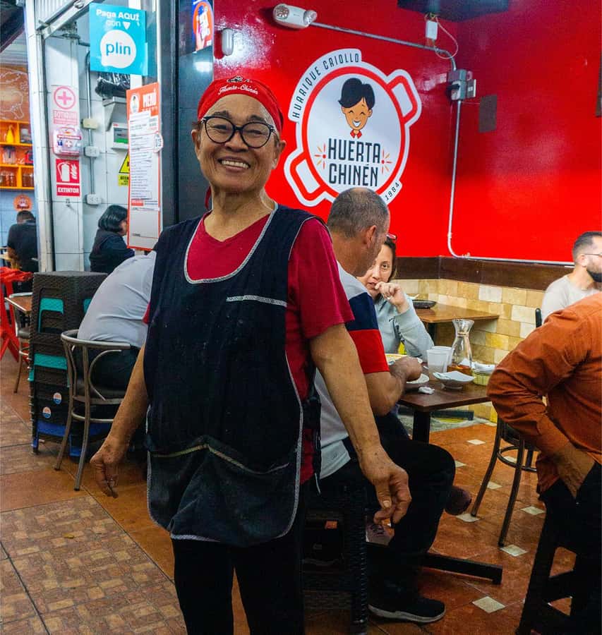 Lima: Street Food Tasting Tour with Pisco Sour Class - What the private vehicle changes