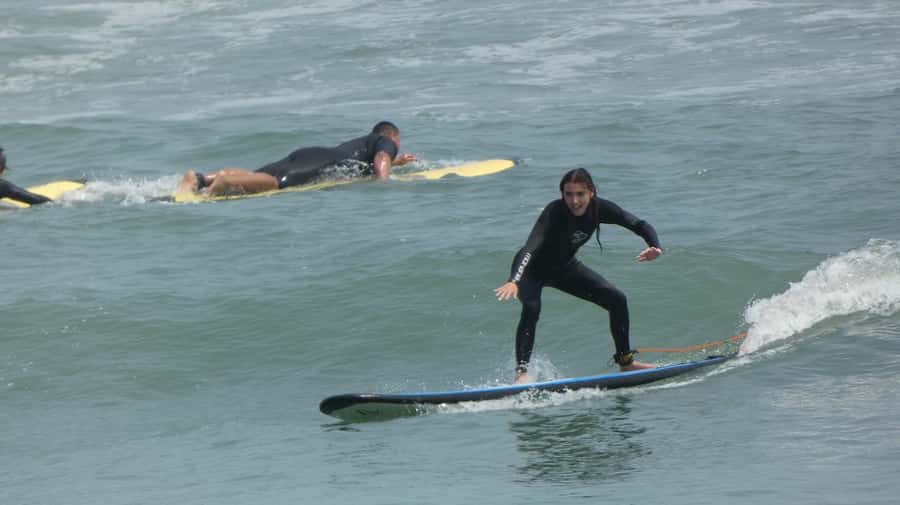 Lima: Surf Class with Equipment and Instructor - What to bring for a smoother session