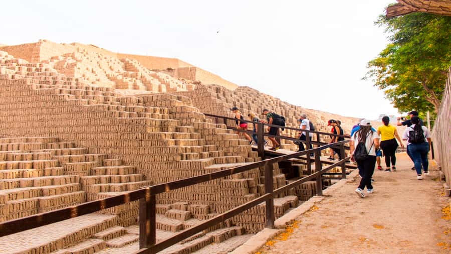 Lima: Tour to Huaca Pucllana and Huaca Mateo Salado - Starting from Barranco, San Isidro, or Miraflores
