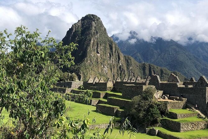 Machu Picchu Full Day Tour from Cusco - Guide quality and communication matter most