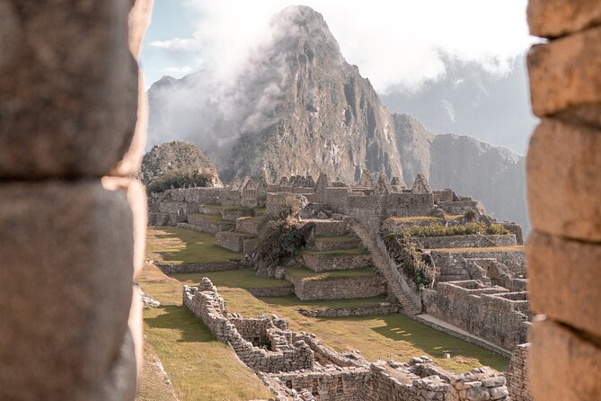 Machu Picchu Full Day Tour from Cusco(Small Groups ) - Entering Machu Picchu with your passport ready