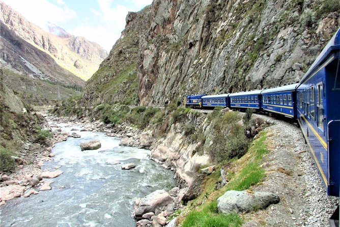 Machu Picchu full day trip from Cusco - Lunch in Aguas Calientes, then the long return
