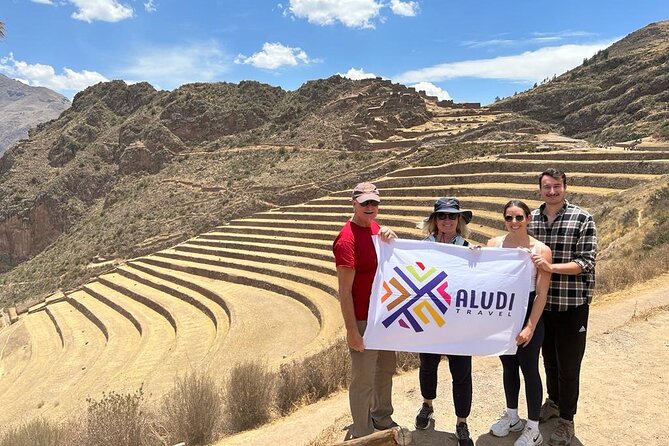 Machu Picchu Full Day with lunch by Aludi Travel - The train journey sets the pace