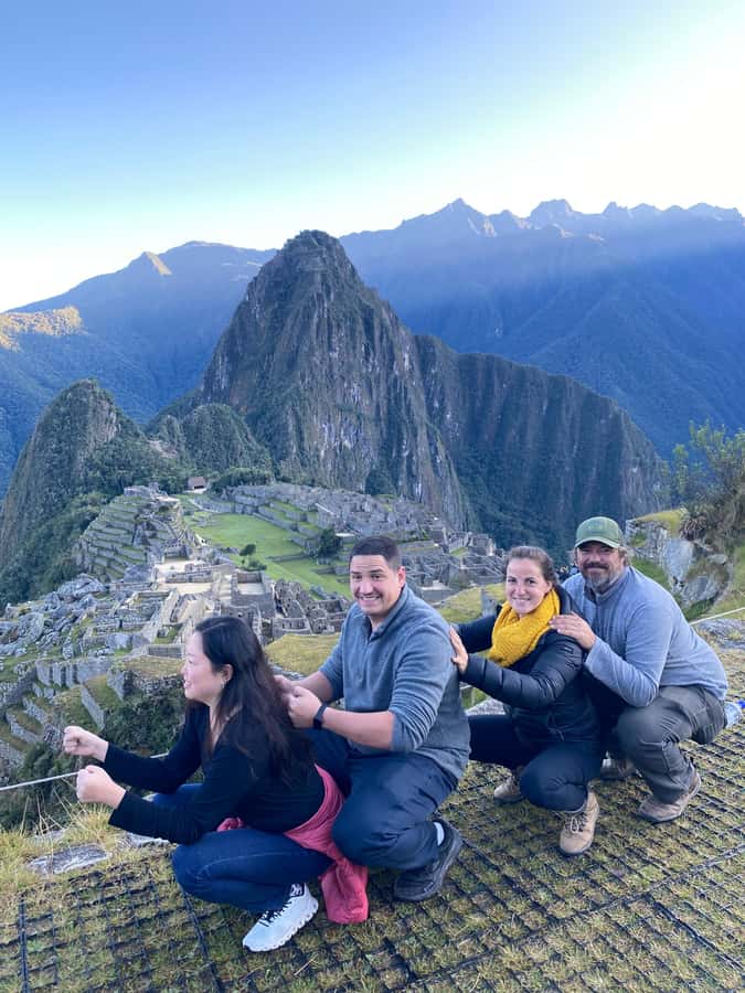 Machu Picchu: Group Guided Tour - Exploring the citadel from temples to commoners’ houses