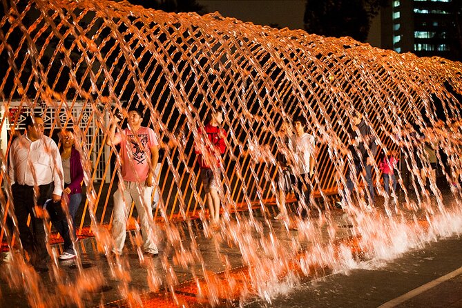 Magic Water & Laser Light Show Including Pickup And Drop-Off - Why Lima’s Magic Water Circuit works after dark
