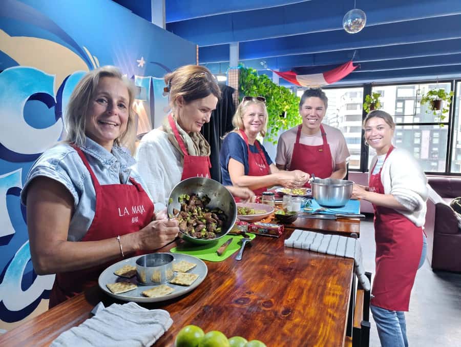 Miraflores: Amazing Peruvian Cooking Class Ceviche Seafood and Pisco Sour - A short film before the first tasting