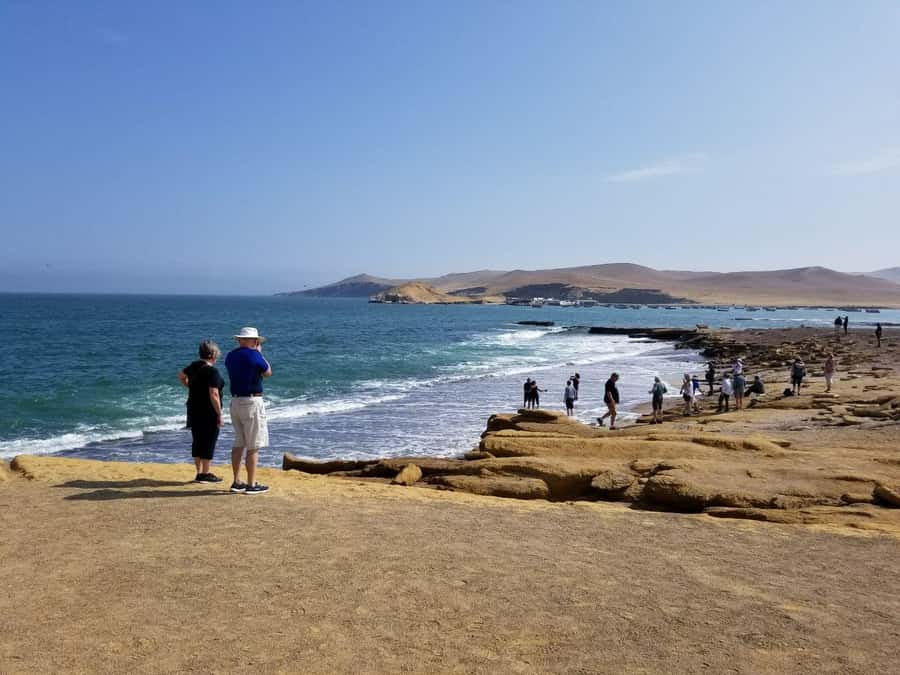 Paracas:Private Tours Paracas National Reserve all inclusive - Playa Roja is the most unusual photo stop