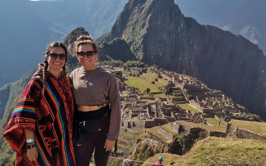 Peru in 5 days: Lima, Cusco, Machupicchu & Rainbow Mountain - Day 3: Machu Picchu via Ollantaytambo and Aguas Calientes