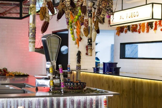 Peruvian Experience: Interactive, Cultural & Gastronomic Guided Tour - Learning Pisco In A 1920s-Themed Bar