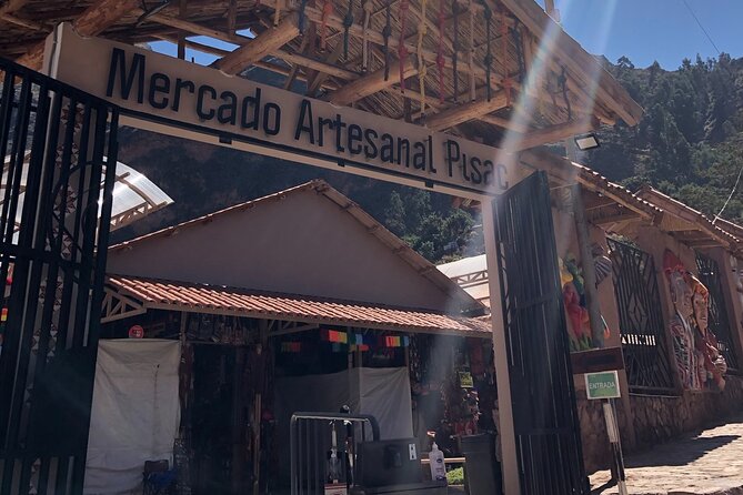 Pisac Indian Market and Ollantaytambo Fortress with Lunch - The buffet lunch in a garden setting
