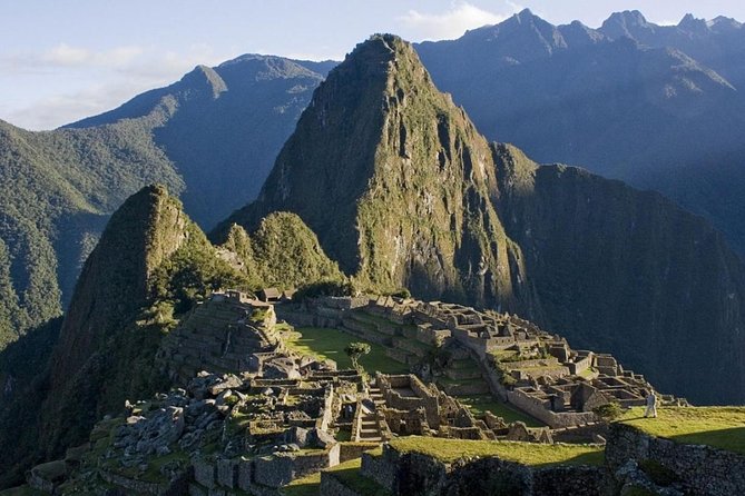 Private Machu Picchu day trip from Cusco - The 4:00 AM pickup and drive to Ollantaytambo