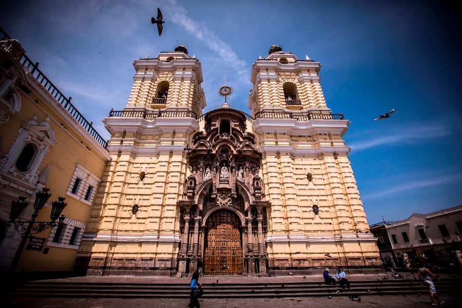 Private Tour Casa Aliaga,San Francisco Convent, Larco Museum - What the private format changes