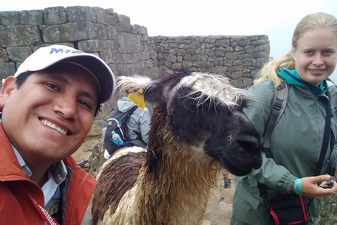 Private Tour Guide in Machupicchu from Aguas Calientes. - What the two to three hours may feel like