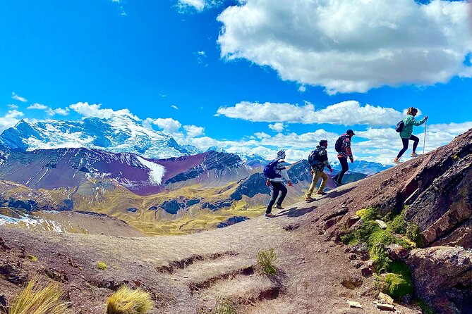Private Tour Rainbow Mountain + Red Valley + LUNCH - The route concern you should settle first