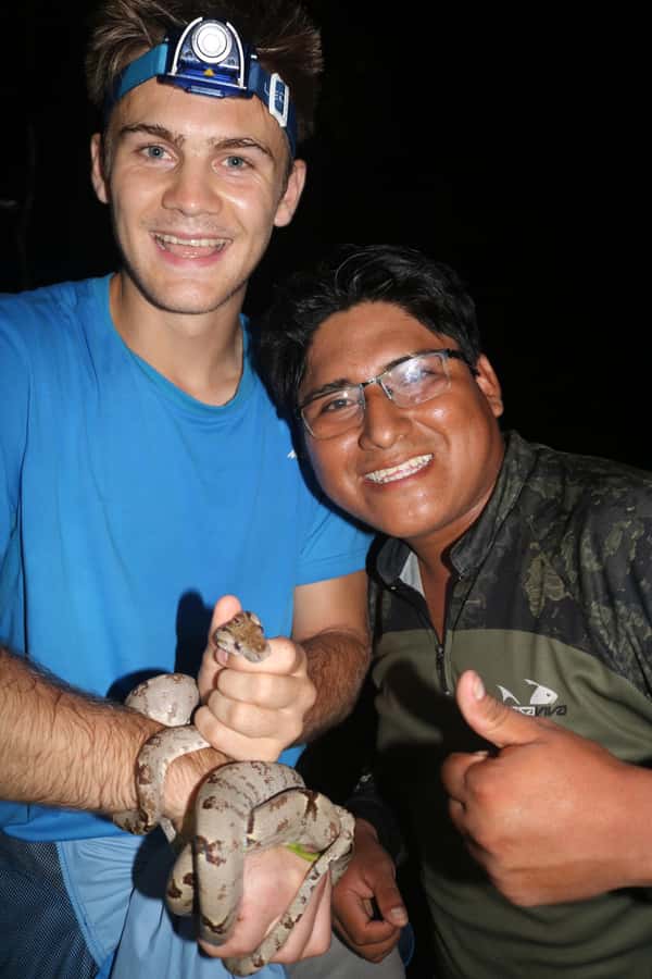 Puerto Maldonado: Jungle Night Tour with Sloths & Tarantulas - Walking through Tambopata after dark
