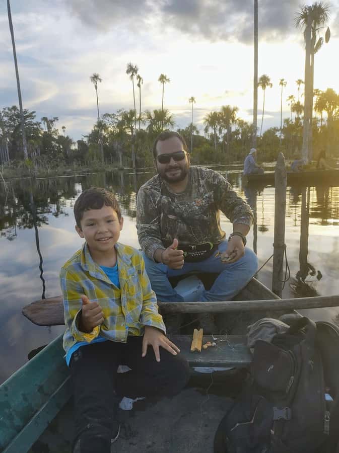 Puerto Maldonado: Lake Yacumama sunset and piranha fishing - Piranha Fishing with Simple Equipment