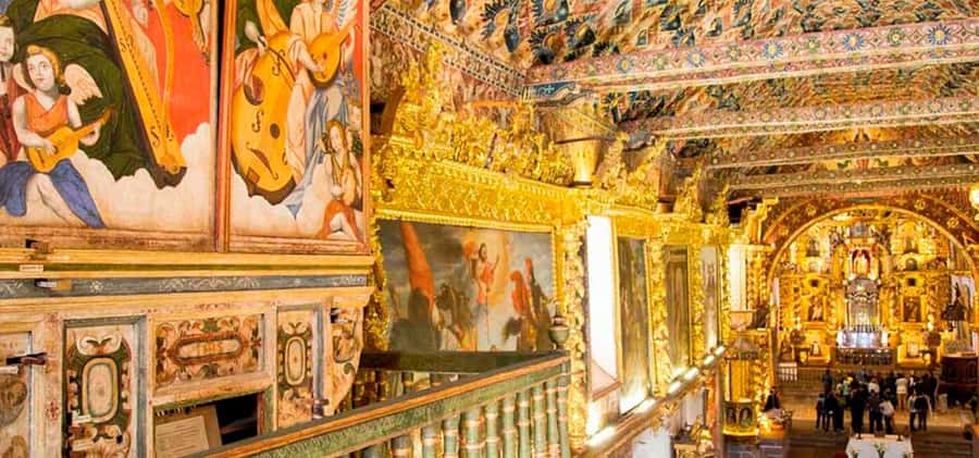 Puno: Full-Day Route of the Sun Tour to Cusco with Lunch - Buffet lunch near Sicuani