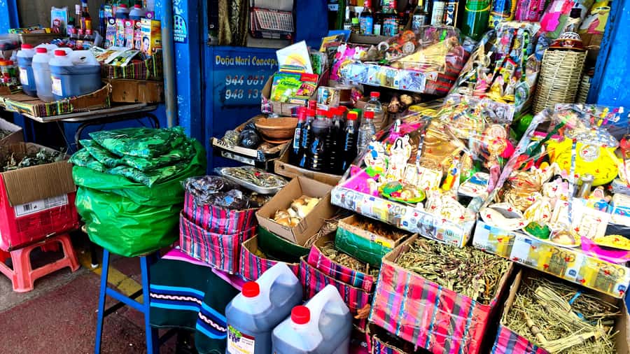 Puno: History and Culture Walking Tour - Timing, group size, and the walking pace