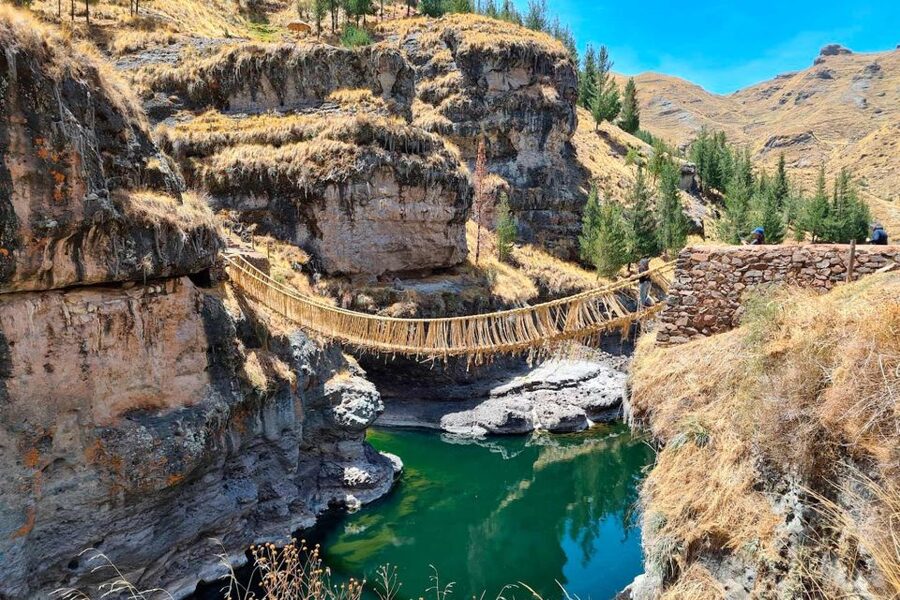 Queswachaka : Tour Inca bridge - Lunch in Cusipata and the ride back to Cusco