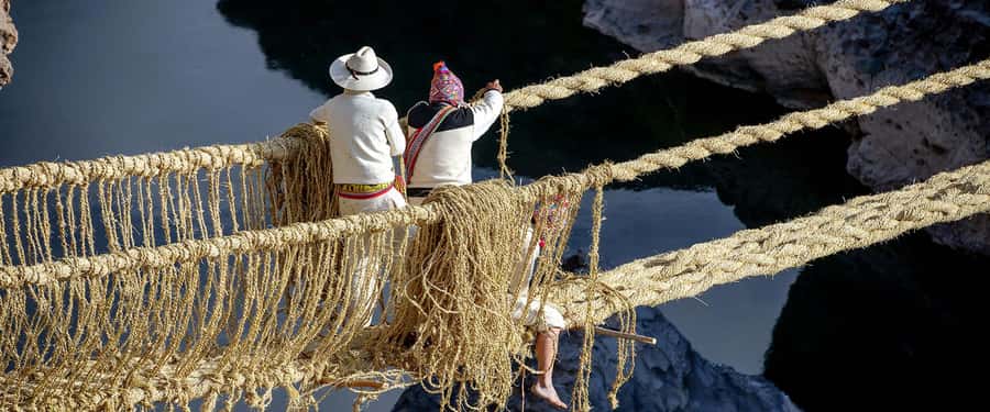 Queswachaka : Tour Inca bridge - Acopia Lagoon adds a second water stop