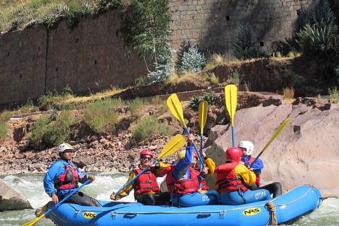 Rafting & Zip line Urubamba River 1 Day - Lunch, hot water, and the Cusipata River Lodge