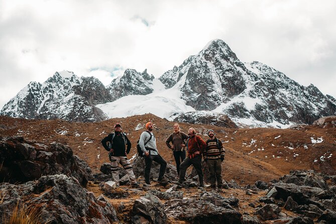 Rainbow Mountain and Red Valley Hike – 2 Days / 1 Night - Why This Two-Day Route Is Worth Considering