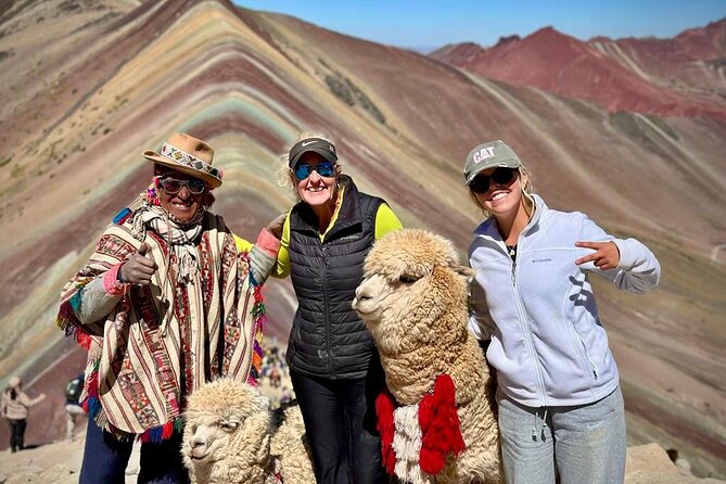 Rainbow Mountain Beat-the-Crowd: 7 AM Departure (Small groups) - The Vinicunca hike takes two hours uphill