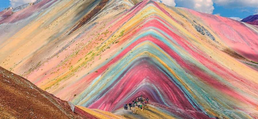 Rainbow mountain horseback riding tour + Buffet Lunch - Why Rainbow Mountain is worth the hard morning
