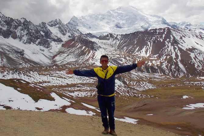 Rainbow Mountain in Cusco Full Day Tour - Vinicunca viewpoint and the red valley