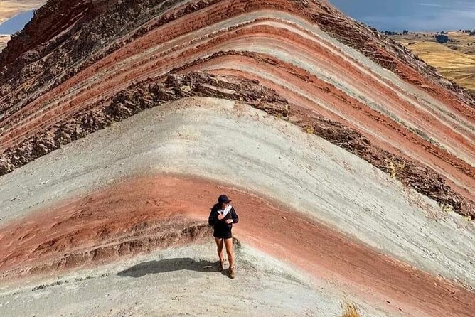 Rainbow Mountain Tour - Reaching the 5,036-meter summit