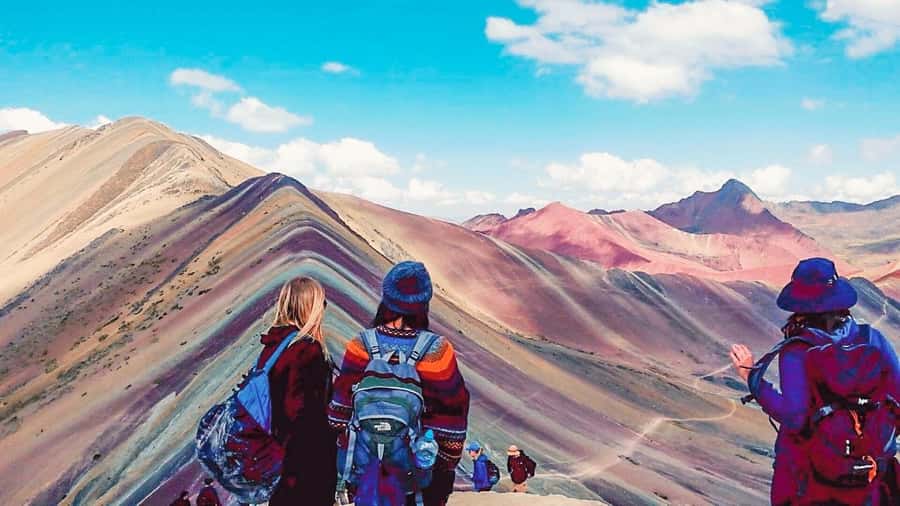 Rainbow Mountain Vinicunca Short Route + Red Valley - Why the Cusipata short route matters