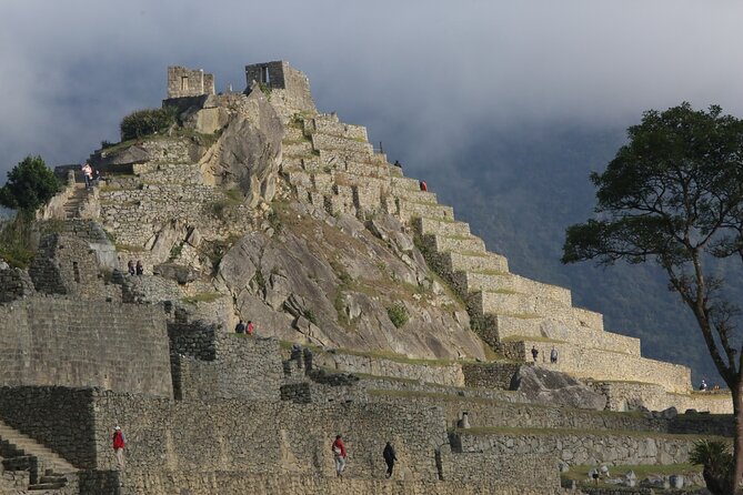 Sacred Valley Experience and Machu Picchu Sunrise 2-day Journey - The private format and guide quality