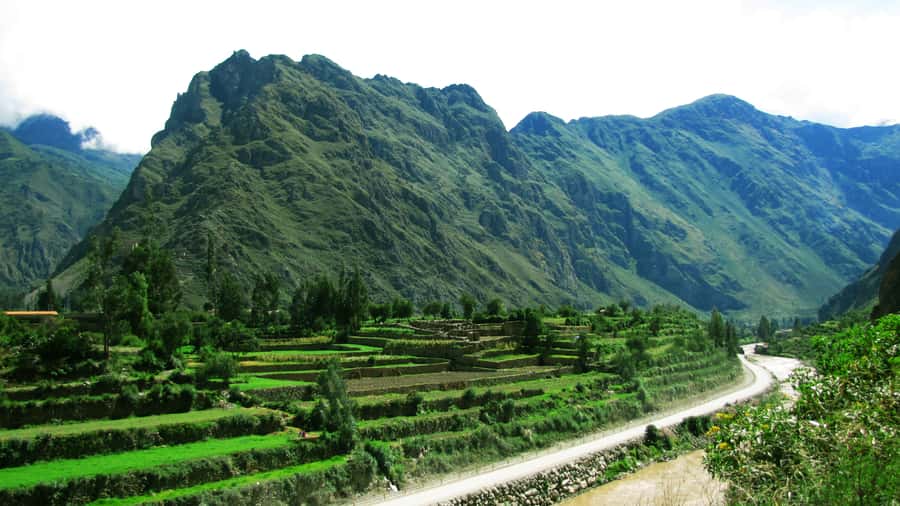 Sacred Valley & Machu Picchu by Train: 2-Day, 1-Night Tour - Starting in Cusco at the Alpaca Center