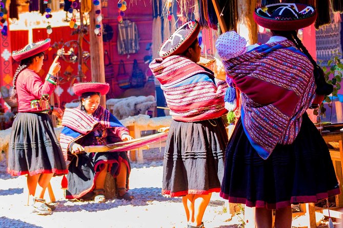 Sacred Valley of the Incas - Pisaq, Ollantaytambo and Chinchero - Urubamba buffet lunch between the ruins