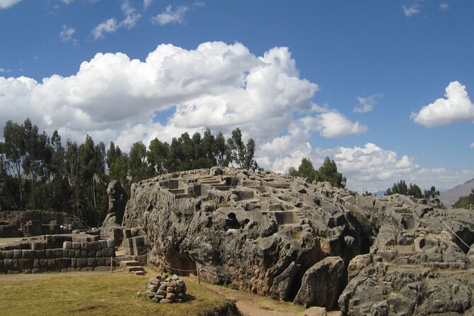 Sacsayhuaman Temple, Tambomachay and Puca Pucara Half-Day Tour - Sacsayhuaman and the stones that make the visit