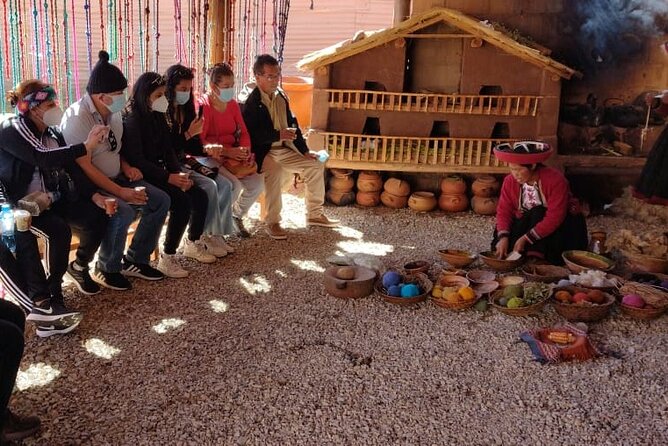 Salt Mines(Maras),Moray and Chincheros - Mercado de Artesanias: a 40-minute introduction