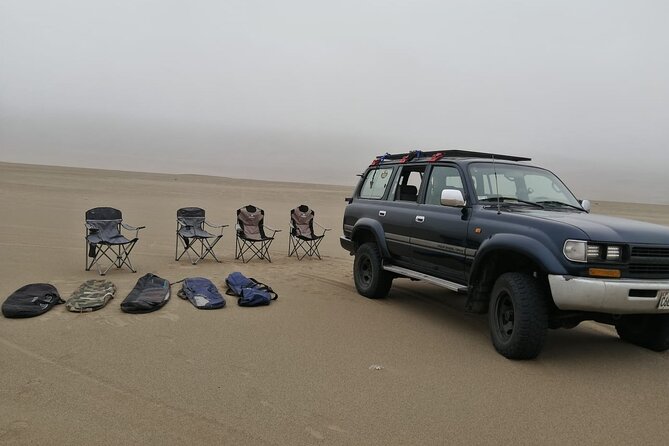Sandboarding Experiance in Lima - Learning to sandboard with Abraham and Carlos