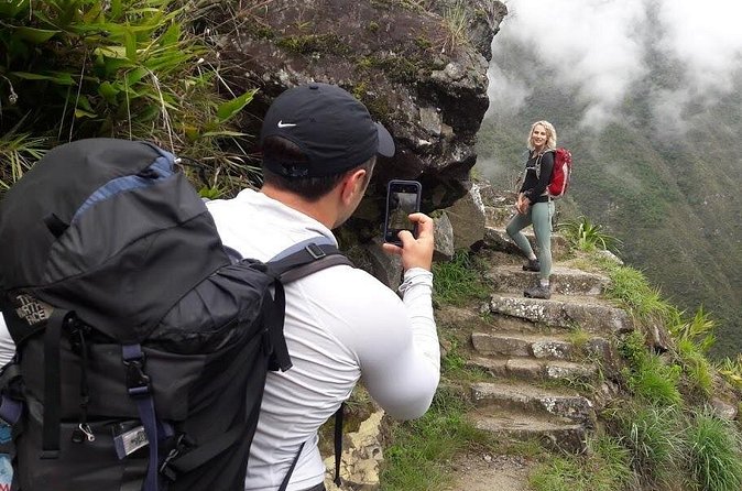 Short Inca Trail To Machu Picchu - The 4:22 pm Expedition train back to Cusco
