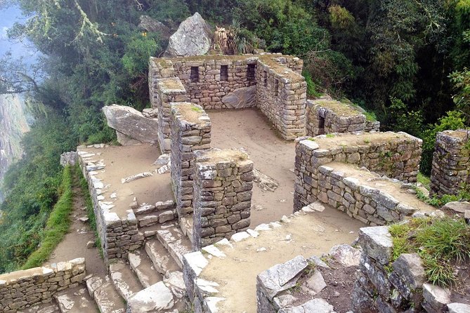 Short Inca trail to MachuPicchu || 2days - 1nigth || - Aguas Calientes: Plan Your Own Night