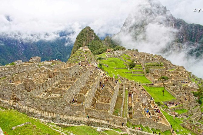 Small-Group Day Tour to Machu Picchu - From Cusco to Ollantaytambo Before Sunrise